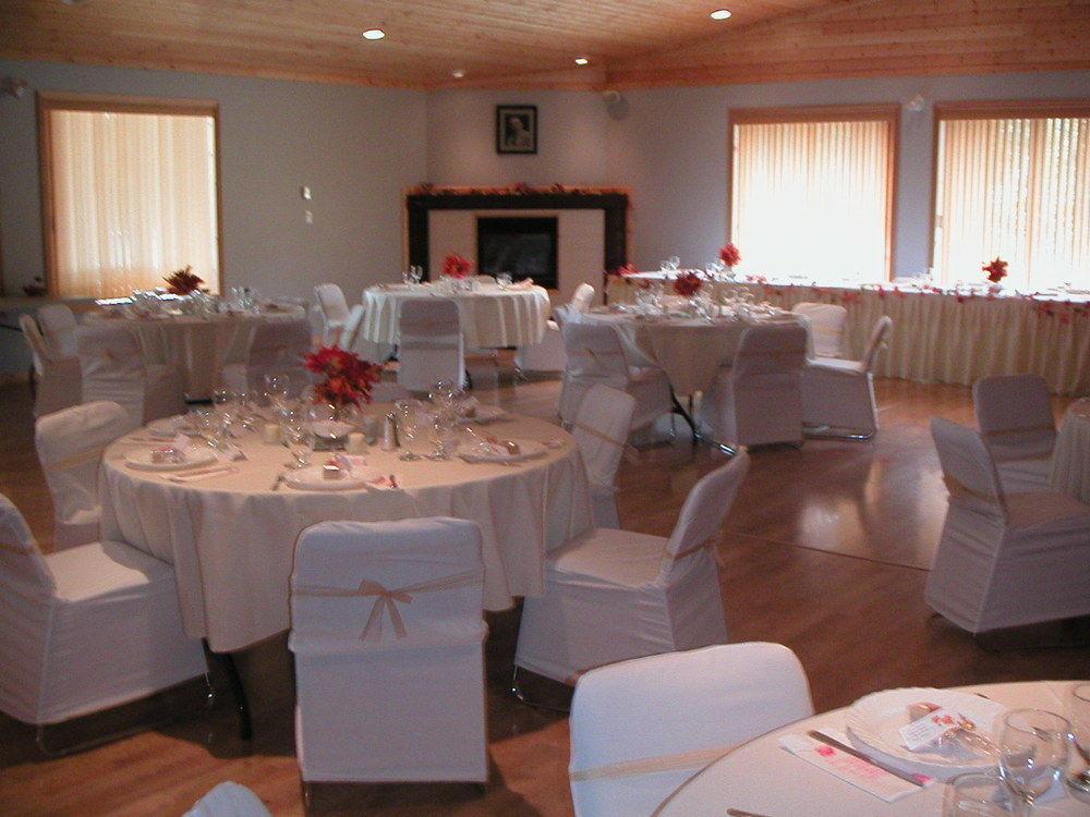 Oyster Bay Resort Кембъл Ривър Екстериор снимка