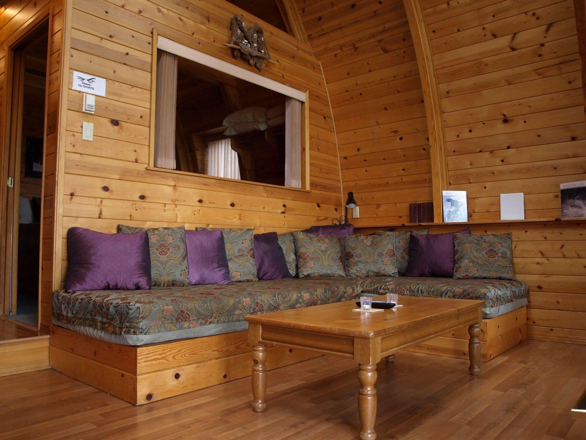 Oyster Bay Resort Кембъл Ривър Екстериор снимка